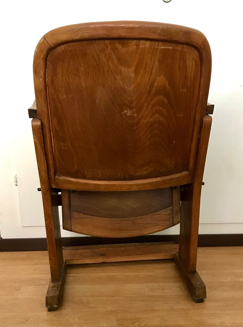 Stühle: Vintage Kino Klappstuhl – Gebraucht aus Basel von nostanz 3