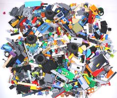 1.5 kg. Legoteile mit Minifiguren