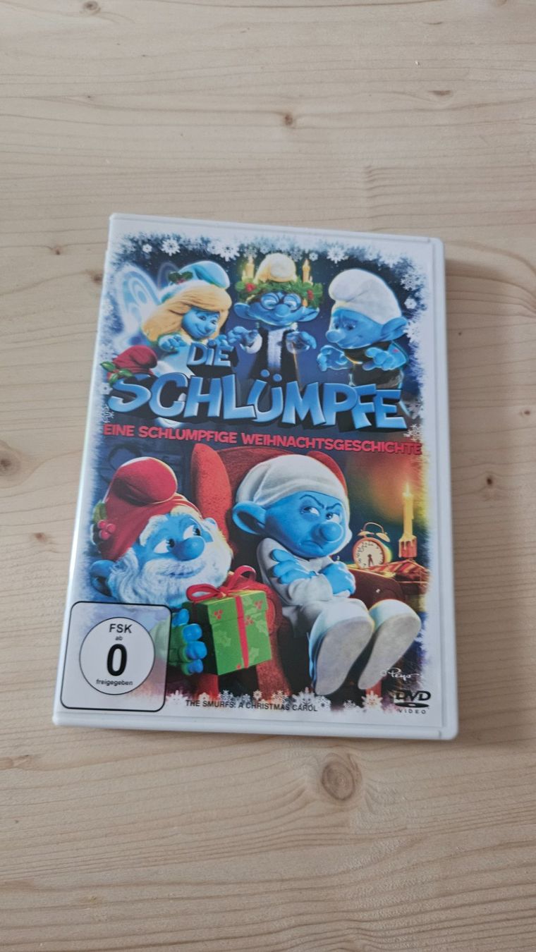 Alle DVDs: Die Schlümpfe - Eine schlümpfige Weihnachtsgeschichte DVD – Gebraucht aus Escholzmatt von _die_Kaempferin