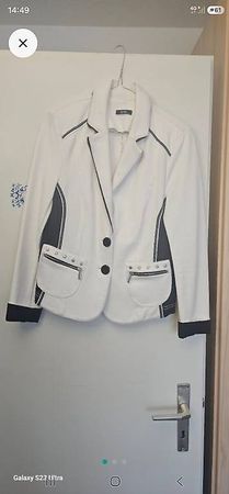 Blazer  Biba Taille  38 neuf 