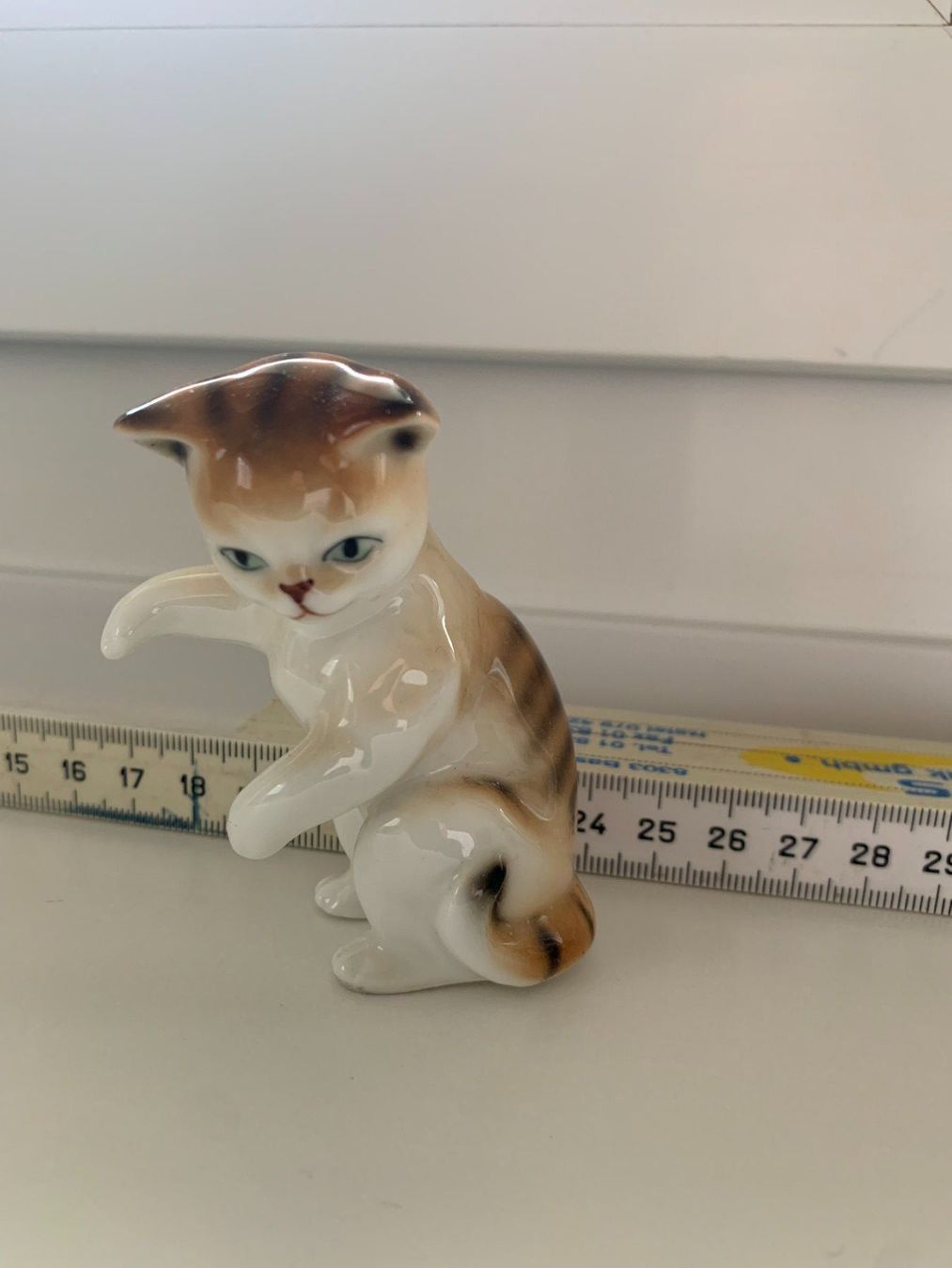 Statuette: Herzige Büsifigur, stehend – Nuovo (secondo la descrizione) da Landquart venduto da interesse63 2