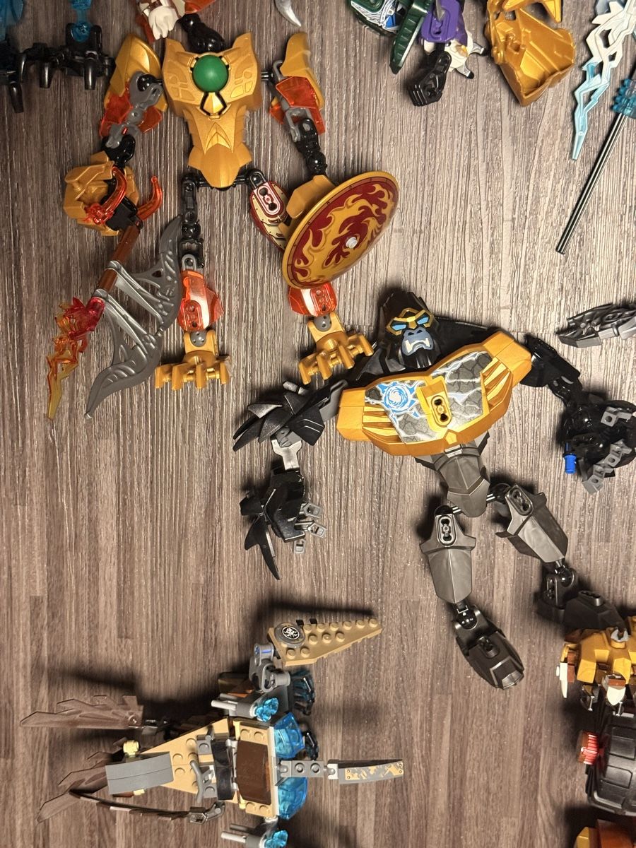 Lego Spielzeuge: Lego Bionicle Sammlung (+Lego Chima) – Gebraucht aus Kirchberg SG von hee_8trd 6