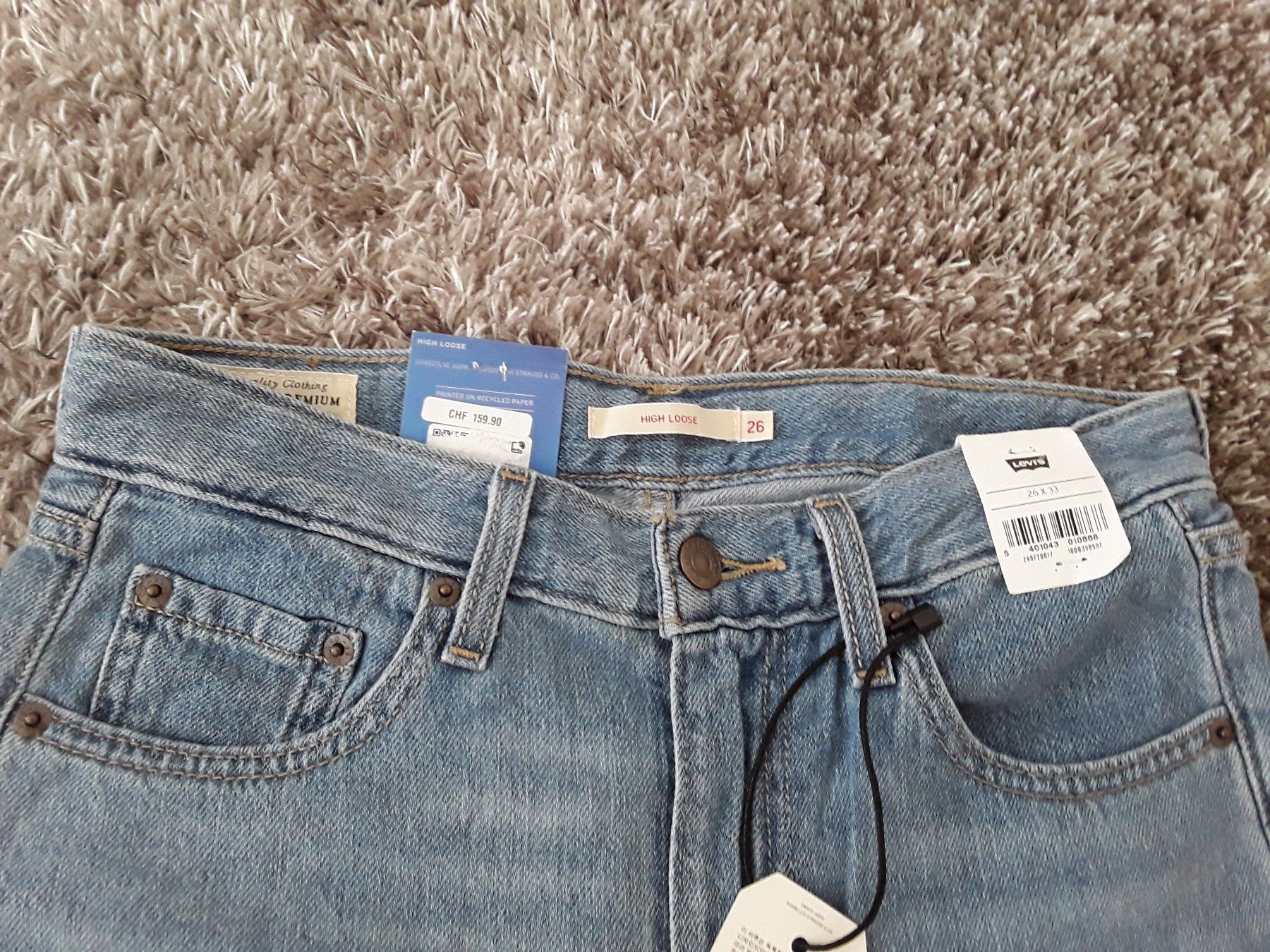 Levi's Jeans: Levis – Neuf (Voir description) à Brugg AG par Ljubinka0410 2