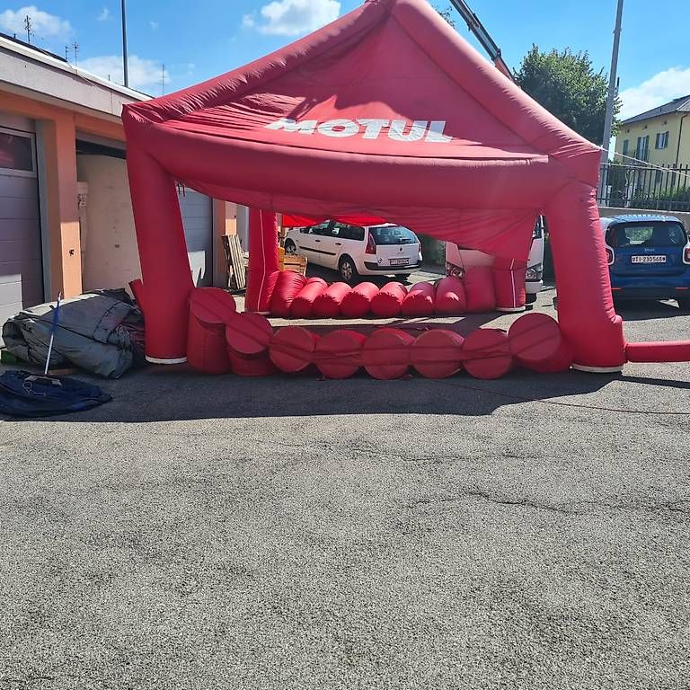 Dischi in vinile: Gazebo gonfiabile – Usato da Coldrerio venduto da ven_v7yp