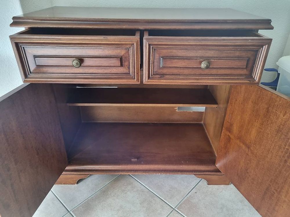 Commodes: Mobile in legno con cassetti e ante  – D'occasion à Ludiano par Nanteboy 1