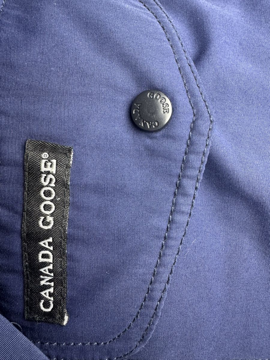 Canada Goose Jacken: Original Canada Goose Winterjacke Herren – Gebraucht aus Vionnaz von b_f_d_r_g 7