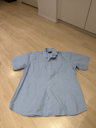 Amorn's Hemd, hellblau, Gr. XL, sehr guter Zustand