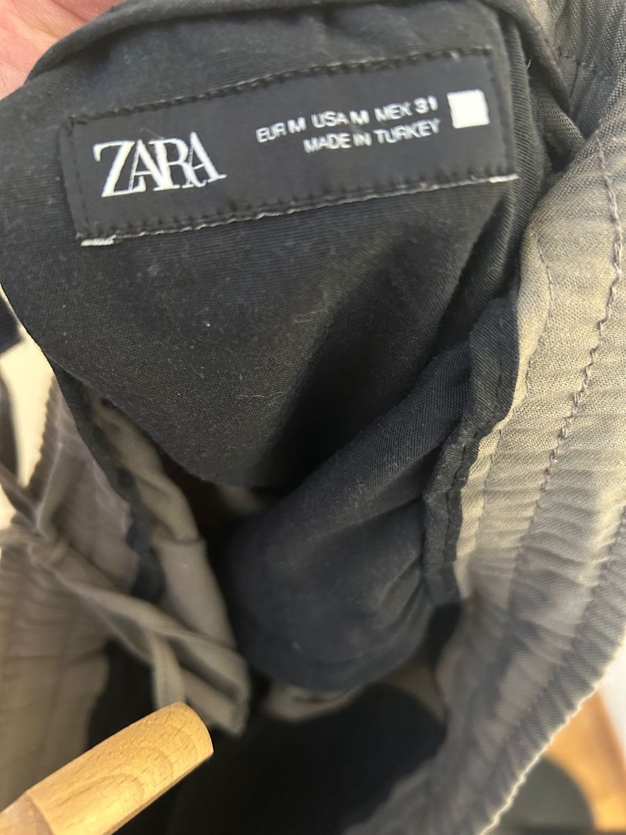 Zara Pantaloni: Pantalon homme Zara – Usato da etagnières venduto da isoz01 2