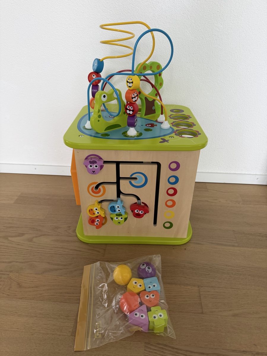 Hape Spielzeuge: Hape Motorikwürfel – Gebraucht aus Jona von thrinax 3