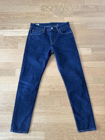 Herren Jeans Levi’s 712 elegant Grösse W30 L32