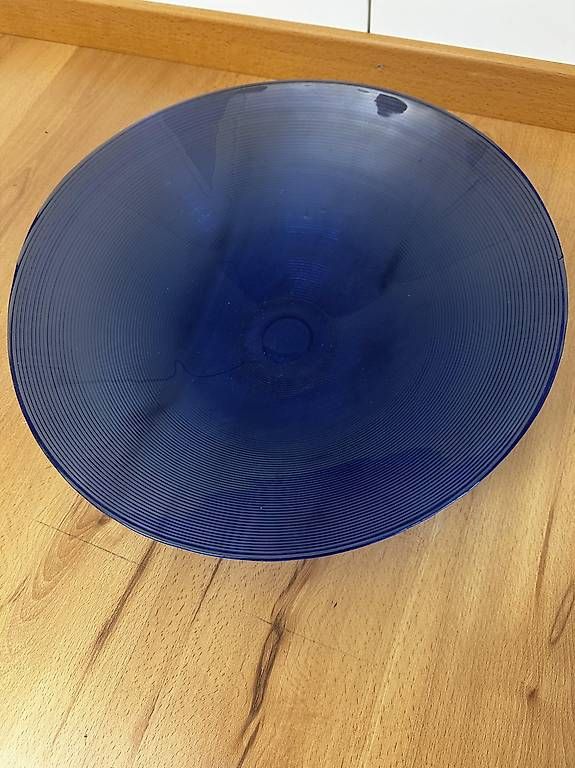 Schalen: Schale aus Glas, blau, Durchm. 45 cm – Gebraucht aus Kaisten von AMSImara 1