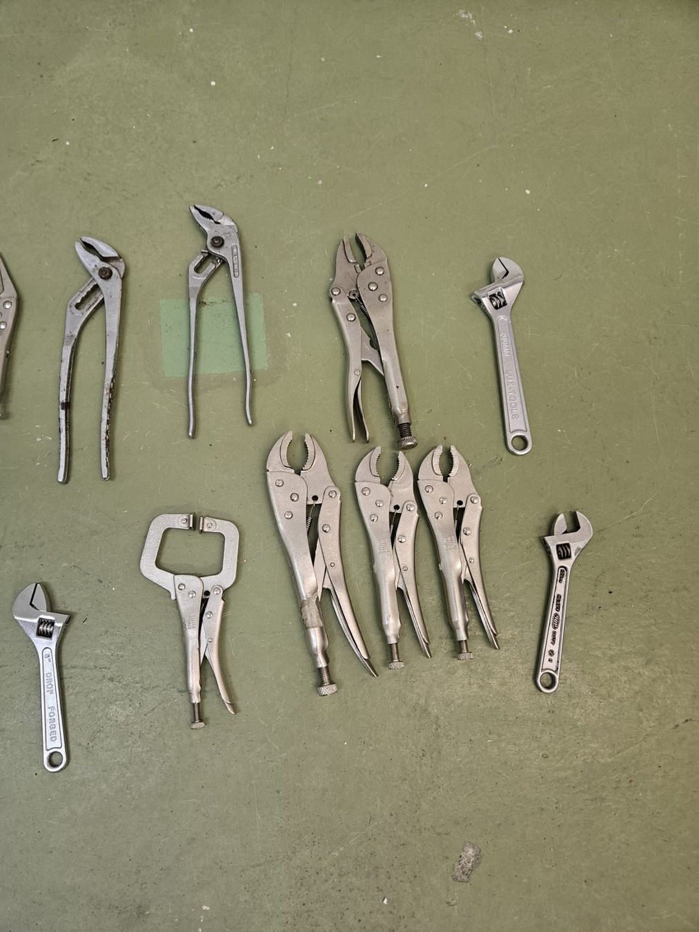 Tutti gli attrezzi: Klemmzangen Konvolut – Usato da Winterthur venduto da Moineau_Mechanics 2