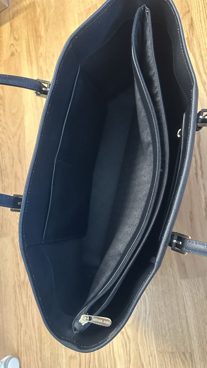 Michael Kors Taschen für Damen: Michael Kors Jet Set Travel Tasche – Neu (gemäss Beschreibung) aus Oberentfelden von feschli89 2