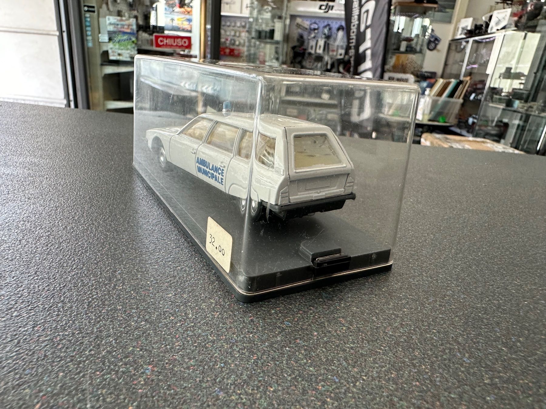Citroën Modellautos: Verem 1:43 Citroën CX Break Ambulance SAMU Ref 192 – Gebraucht aus Chiasso von Carrara-Modellismo 2