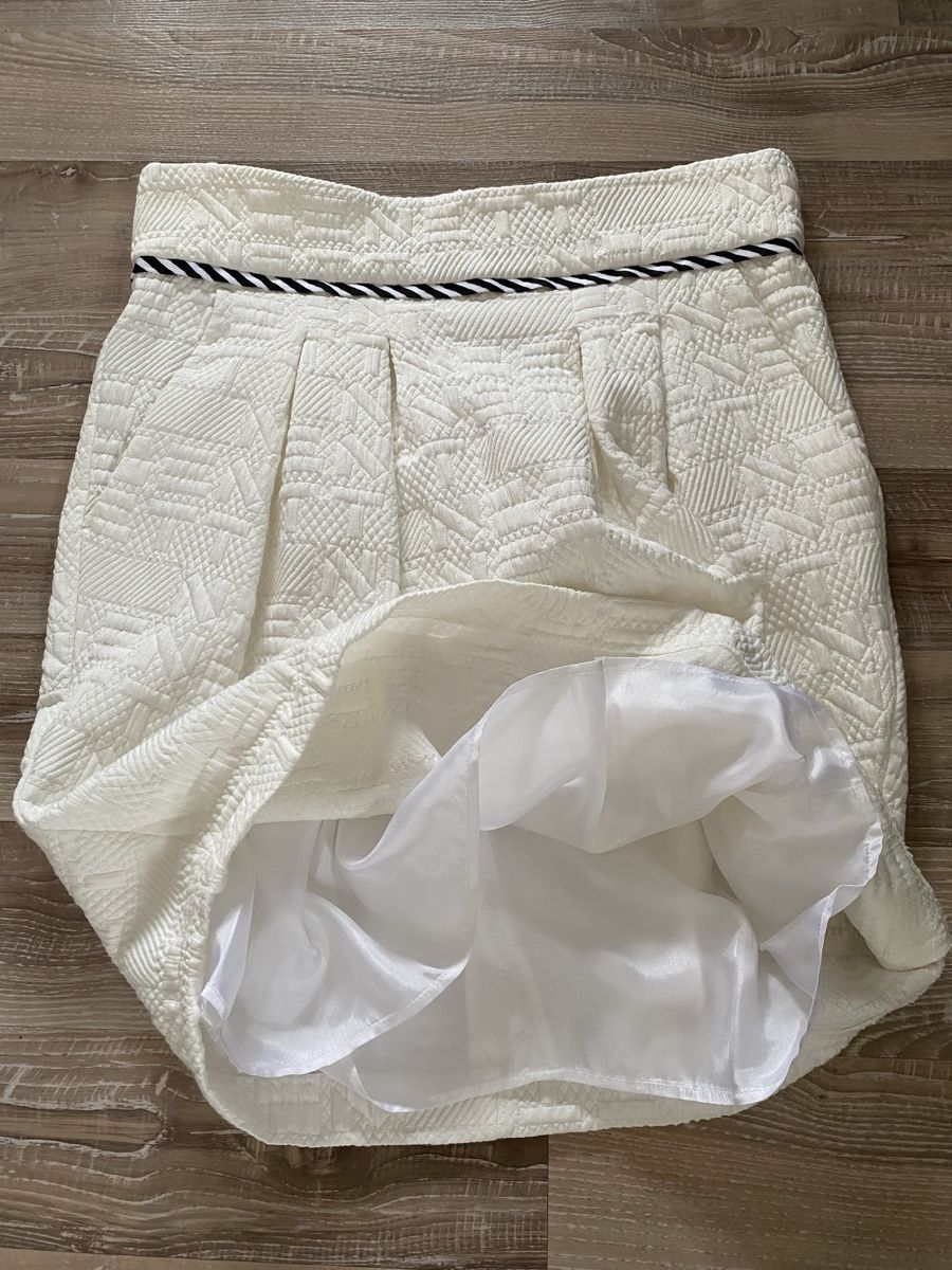 Benetton Röcke: Eleganter Jupe von Benetton Gr. 38 – Gebraucht aus Estavayer-le-Lac von Mimmy02 2