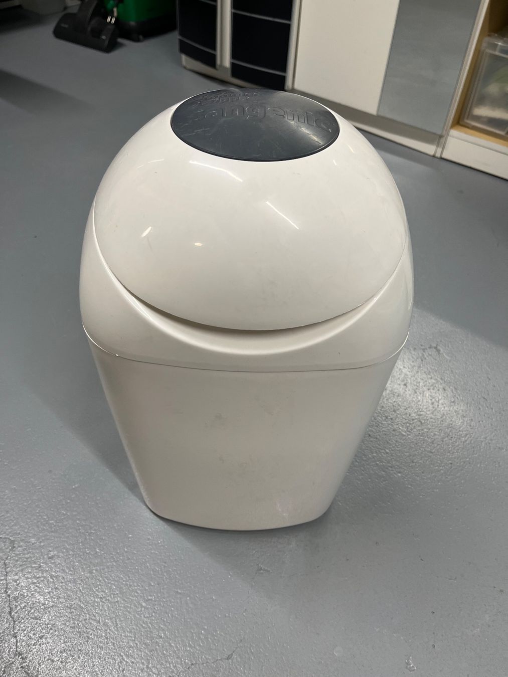 Altro per la casa: Praktischer Tommee Tippee Windeleimer – Usato da Bolligen venduto da weg_nj55
