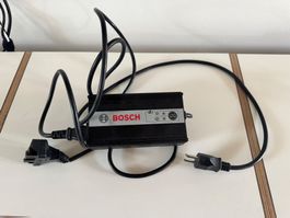 Bosch Classic Line E-Bike Ladegerät 36 V – 4 A/1 A – 0275007