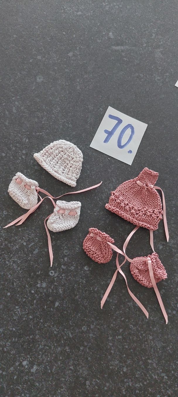 Bambole: Puppenkleidchen  neu ungebraucht – Nuovo (secondo la descrizione) da Muri AG venduto da nindo1