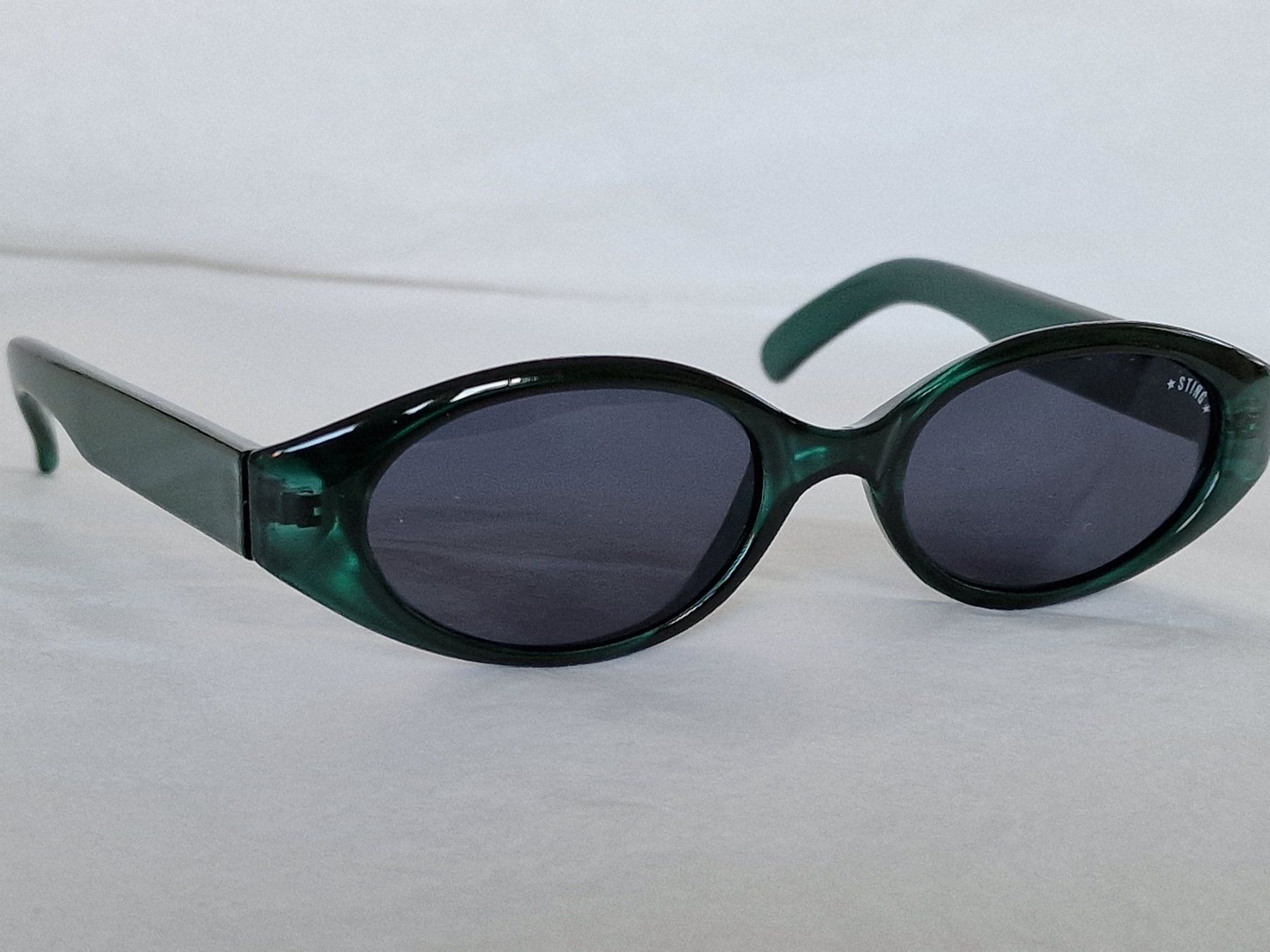Occhiali & Lenti: STING  JUNIORIN  SONNENBRILLE – Nuovo e nell'imballaggio originale da Aadorf venduto da condor35