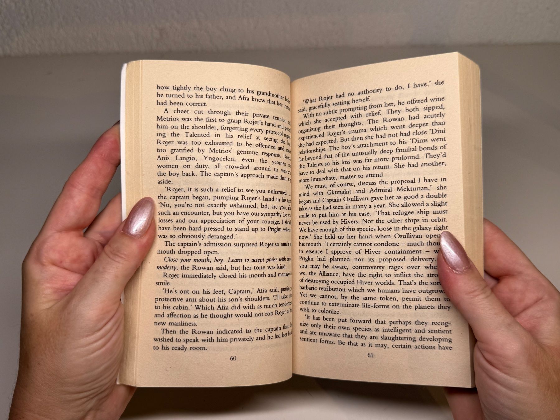 Libri: NOVEL: Anne McCaffrey, Lyon's Pride – Usato da Grosswangen venduto da English_books 6