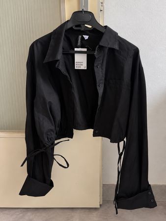 H&M Crop Bluse Schwarz Gr. M - Neu mit Etikett