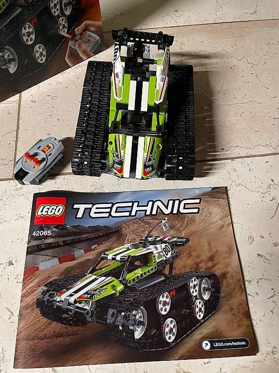 Lego Giocattoli: ferngesteuerter Lego Technic Tracked Racer 42065 – Usato da Wettswil venduto da Lavendula_01 1