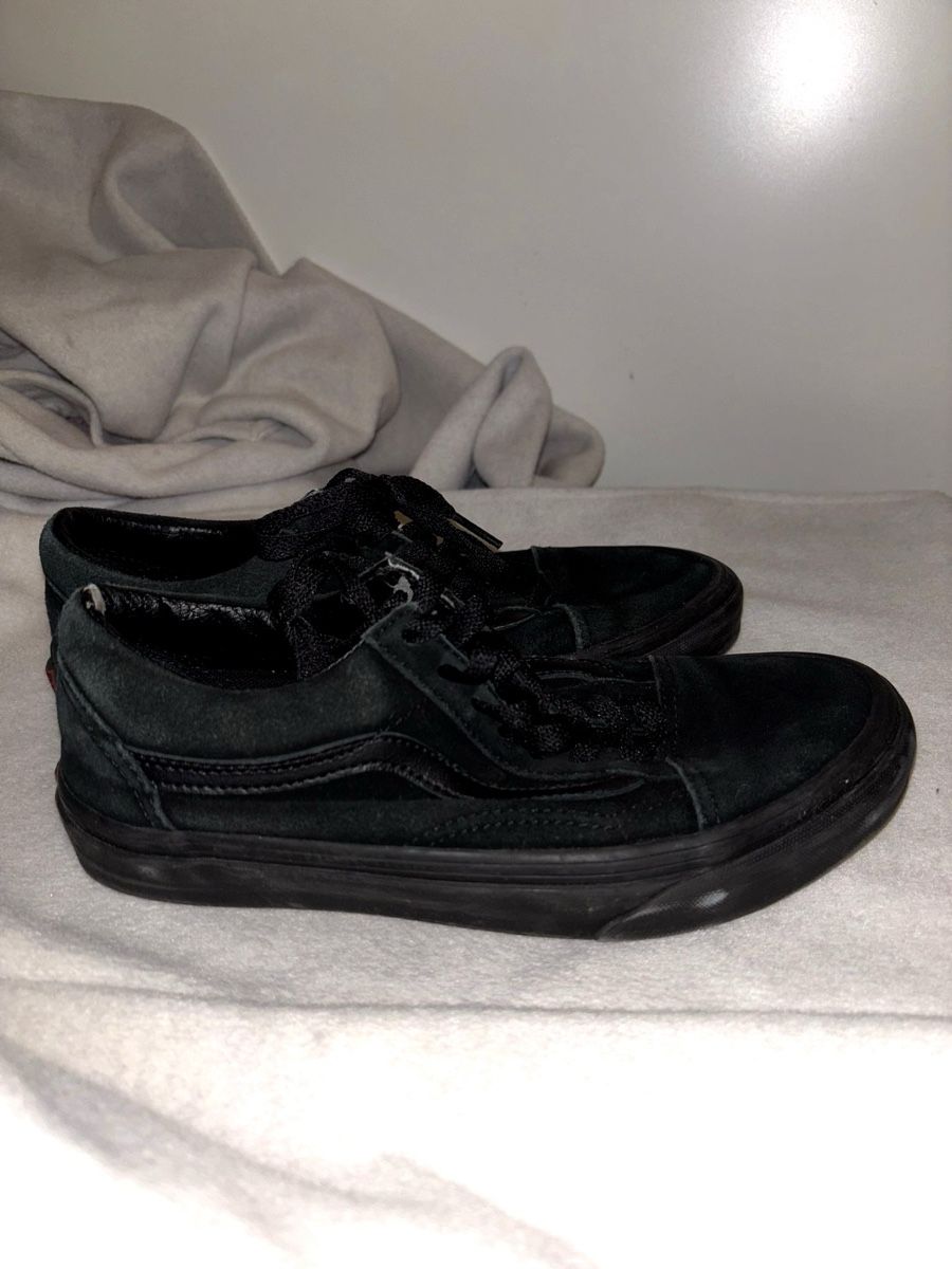 Vans Scarpe da donna: Vans UA Old Skool low black – Usato da Luzern venduto da fer_5lyj 1