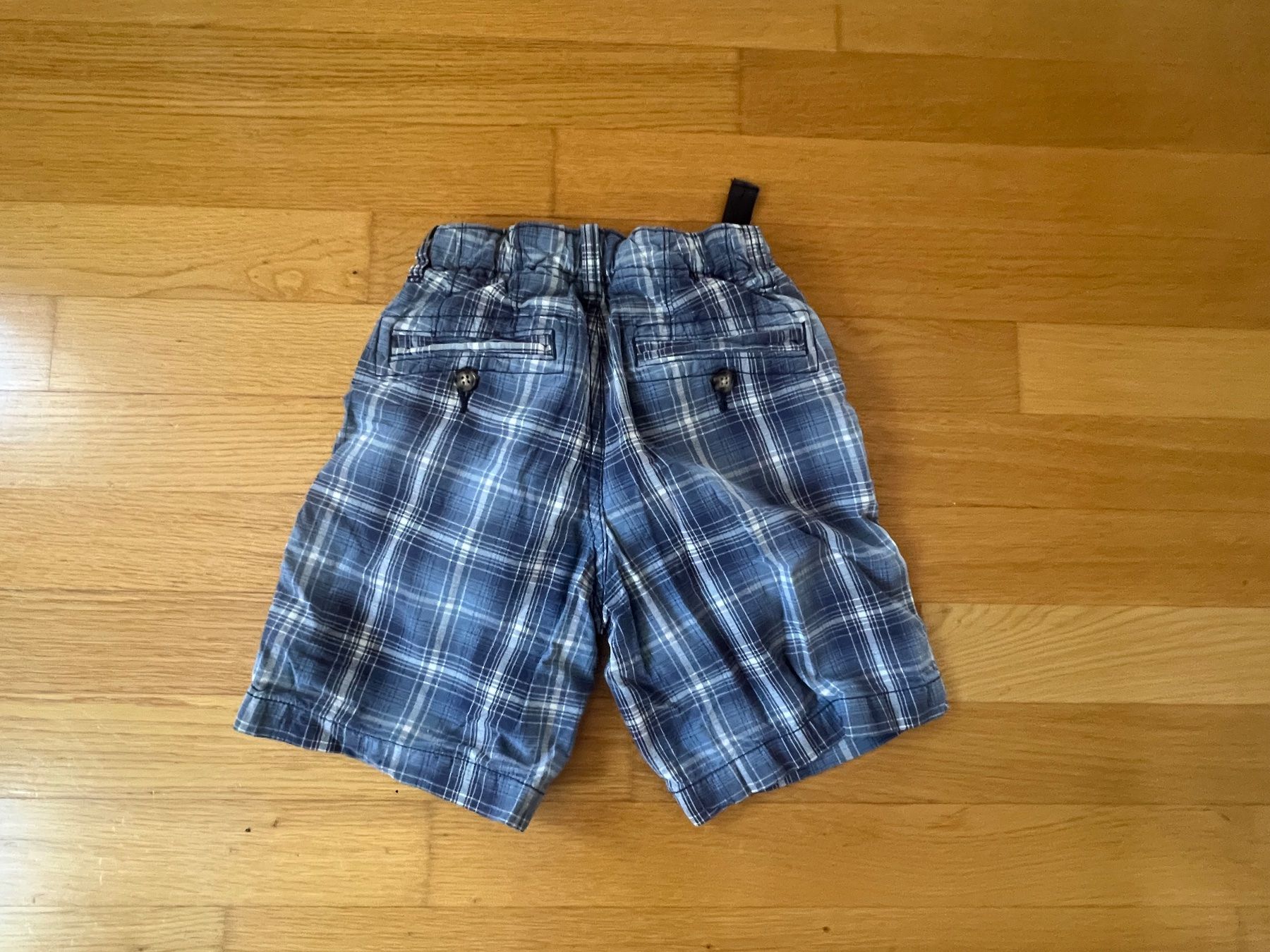 Gap Hosen: Shorts GAP 116 – Gebraucht aus Beinwil am See von brigittehug 1
