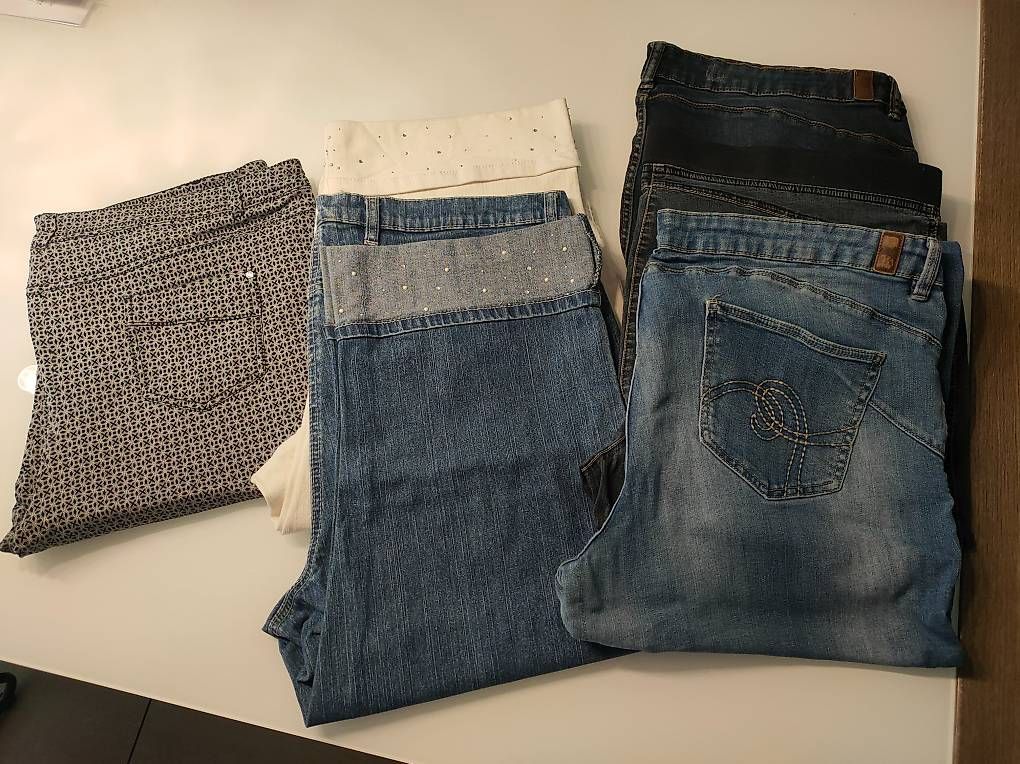 Lotti di vestiti: Abbigliamento TAGLIE FORTI  – Usato da Bellinzona venduto da mar_b5cp