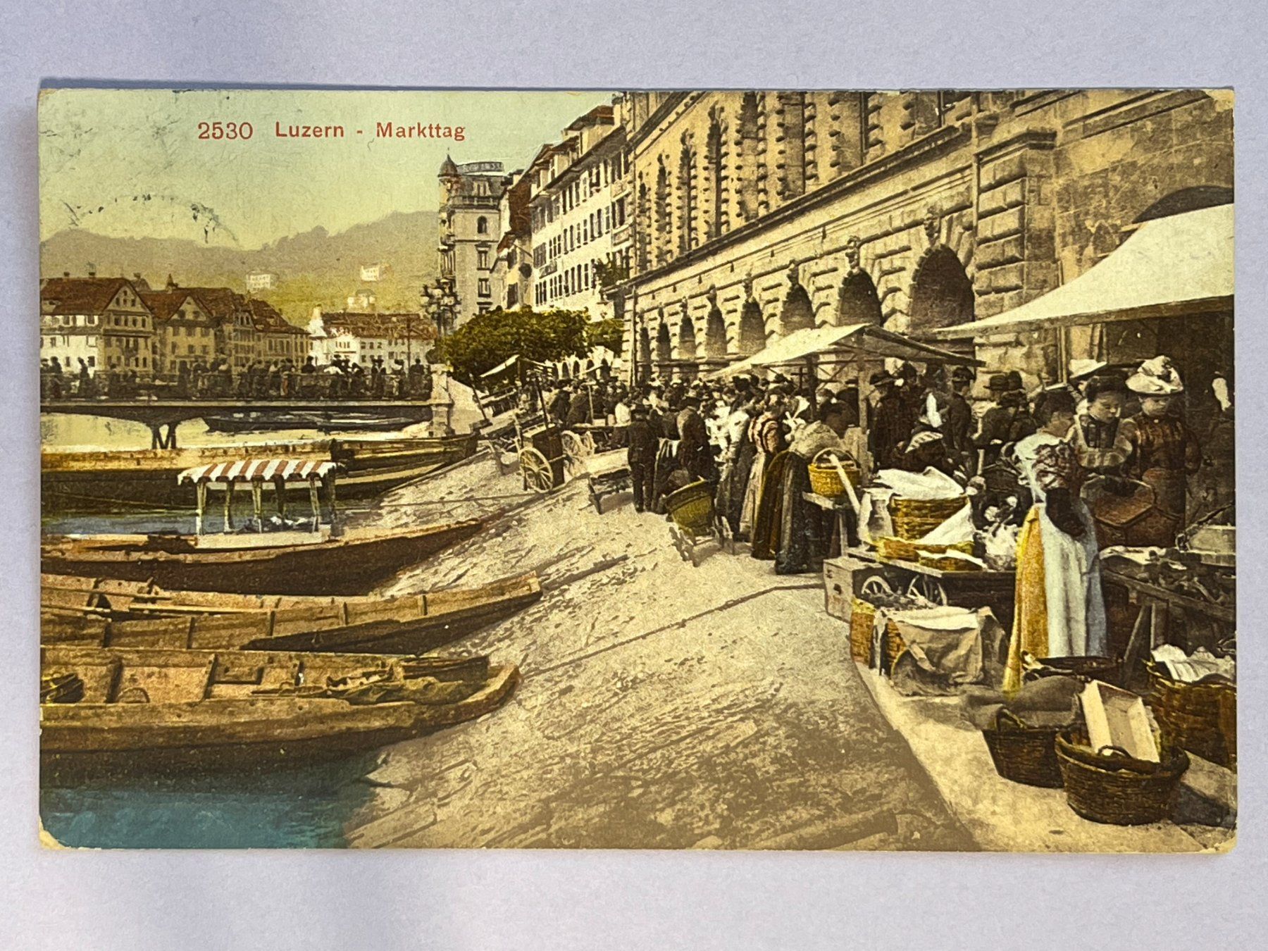 Ansichtskarten: Luzern - Markttag - belebt – Gebraucht aus Steg VS von _vinci_