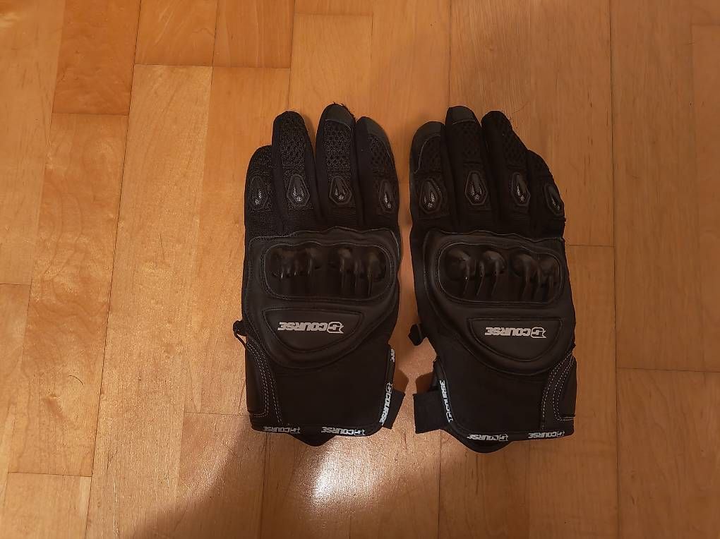 Lotti di vestiti: Motorradkleider zu verkaufen – Usato da Umiken venduto da xel_t5br 4