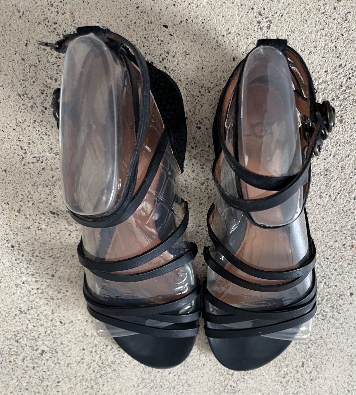Ugg Damenschuhe: UGG Sandalen 36 schwarz – Gebraucht aus Zürich von Jaskam 7