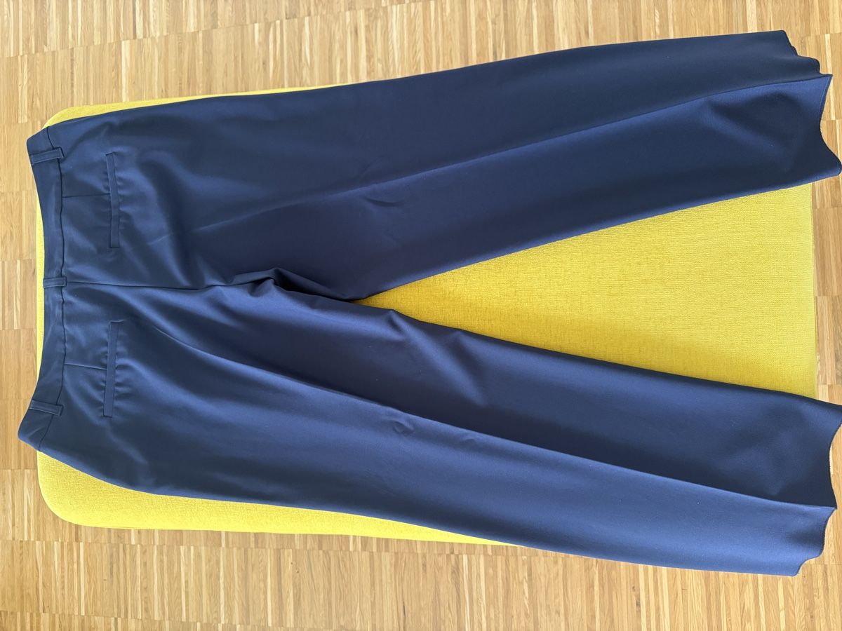 S.Oliver Pantaloni: S.Oliver Bundfaltenhose Neu – Nuovo (secondo la descrizione) da Feusisberg venduto da Mila1122 3