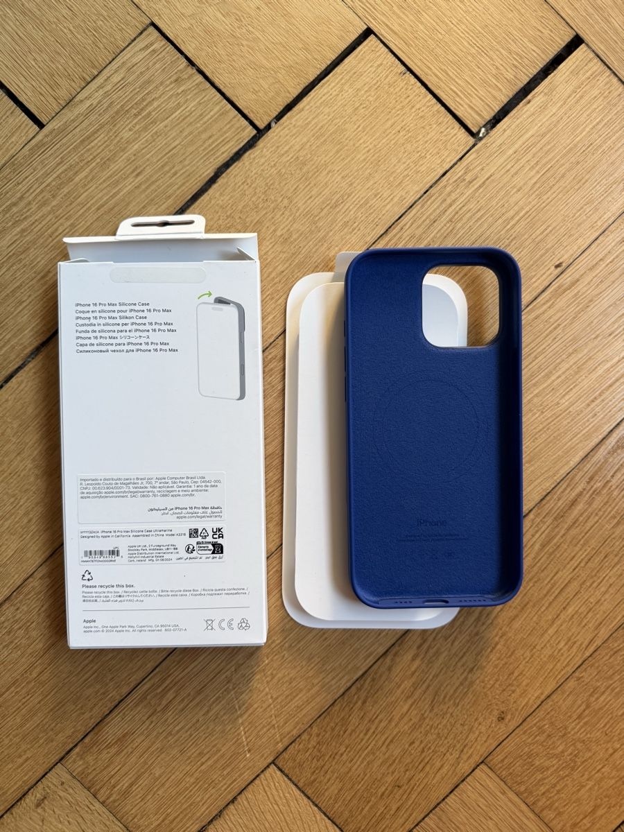 Apple Cover & Protezioni schermo: Apple iPhone 16 Pro Max Hülle – Nuovo e nell'imballaggio originale da Zürich venduto da weberjoel 1