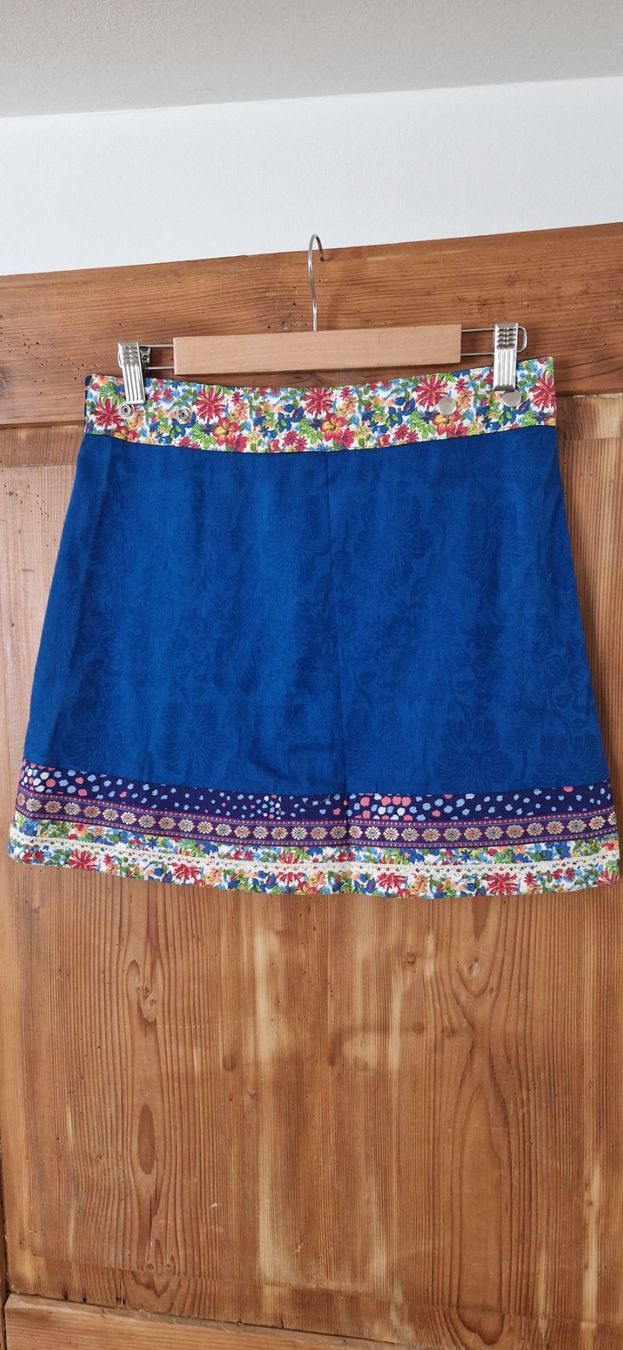 Moshiki Gonne: Moshiki Jupe Reversible neu – Nuovo e nell'imballaggio originale da Rifferswil venduto da maruna 1