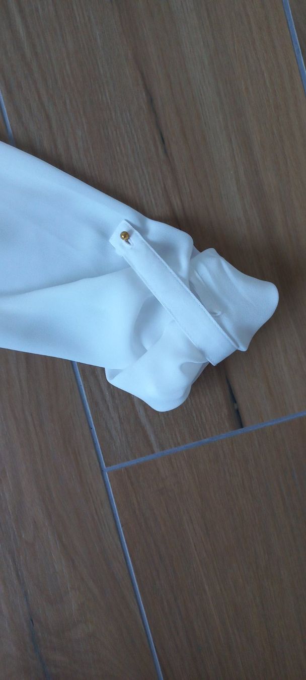 Avant Premiere Blusen: Bluse langarm Farbe Weiss Gr. S Marke H&M – Gebraucht aus Stans von Acnml 7