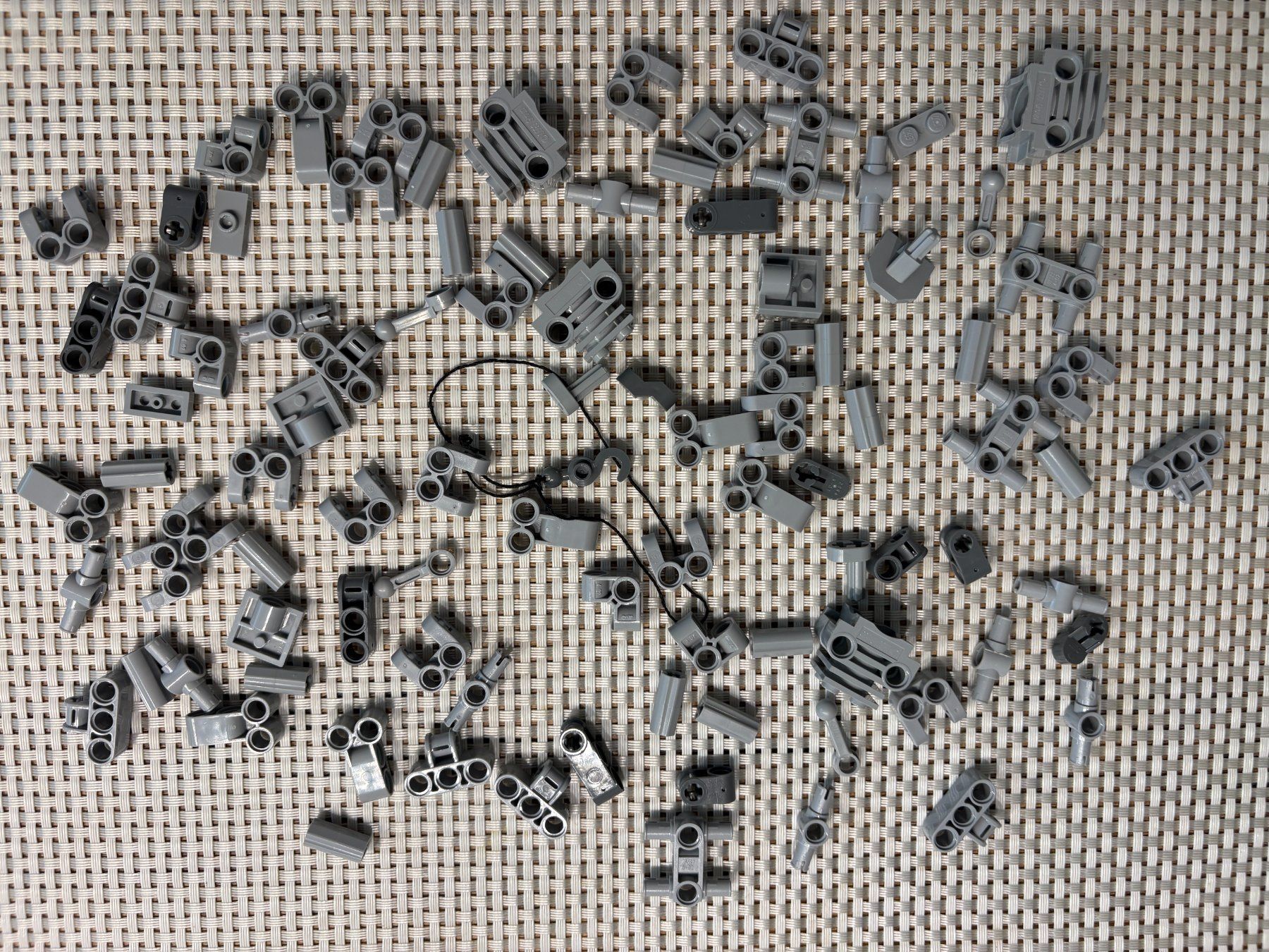 Lego Kit di costruzioni: Lego Technik 8110 graue Verbinder Verbindungen – Usato da Buochs venduto da Techtelmechtel