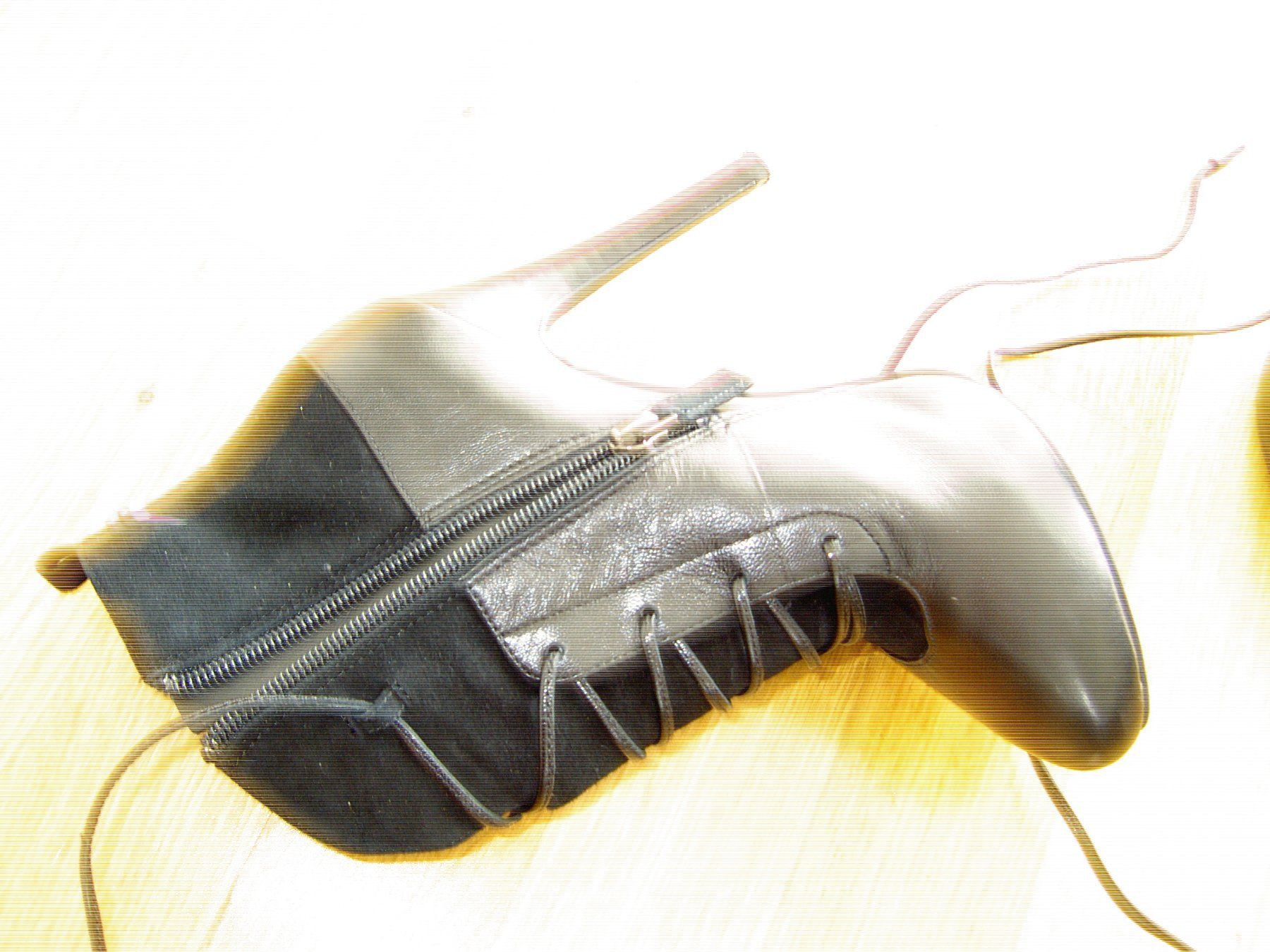 Scarpe da donna: GUESS SCHUHE GR:37 – Usato da Bettlach venduto da Kvety 2