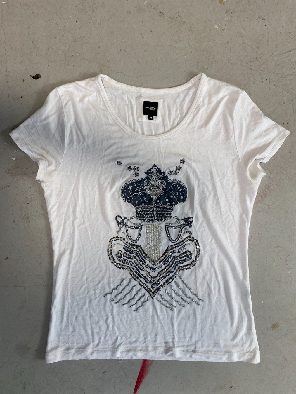 T-shirt: Rhinestone Shirt Y2K – Usato da Evilard venduto da 3thlife