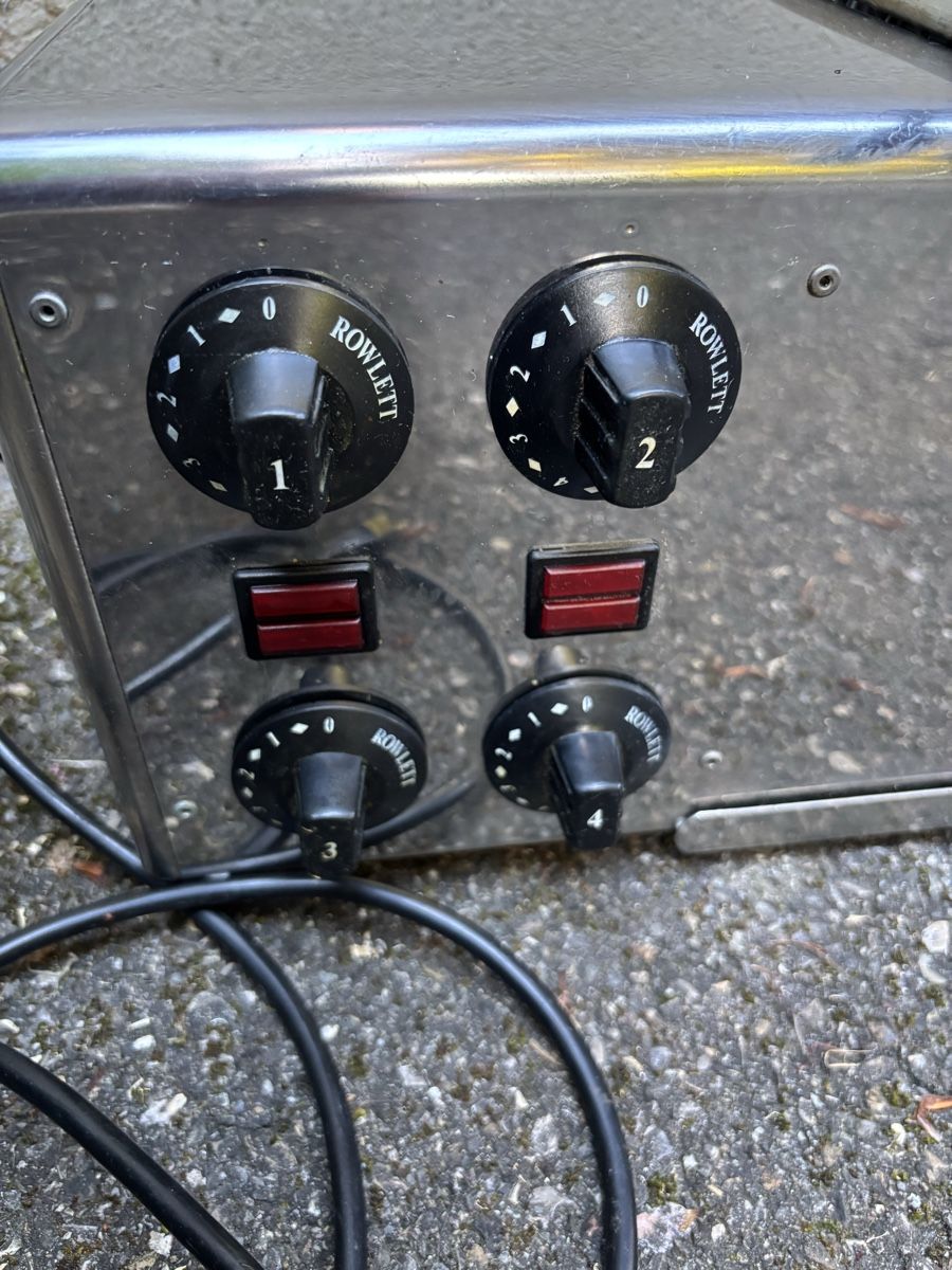 Elettrodomestici da cucina: ROWLETT 4 SLOT TOASTER – Usato da Zürich venduto da Dim777 2