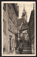 Basel, Totengässli mit Leuten auf den S