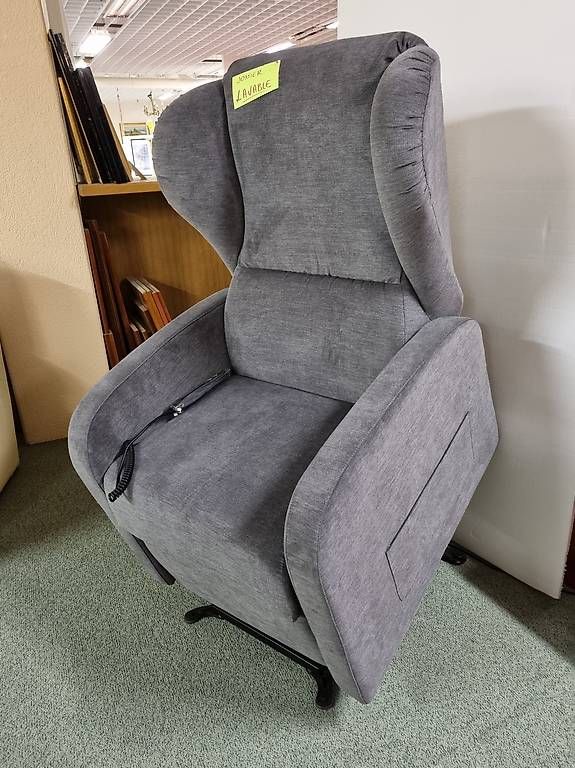Sessel: Fauteuil relax électrique. Made en Italie – Neu und originalverpackt aus Lausanne von casa56 1