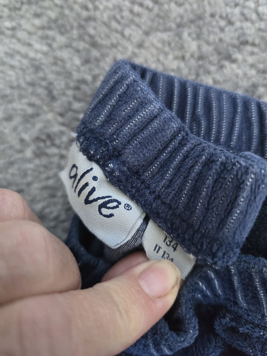 Pigiama & Simili: Pyjama Alive Set gestreift  Grösse 134 – Usato da Unterentfelden venduto da Panda-87 2