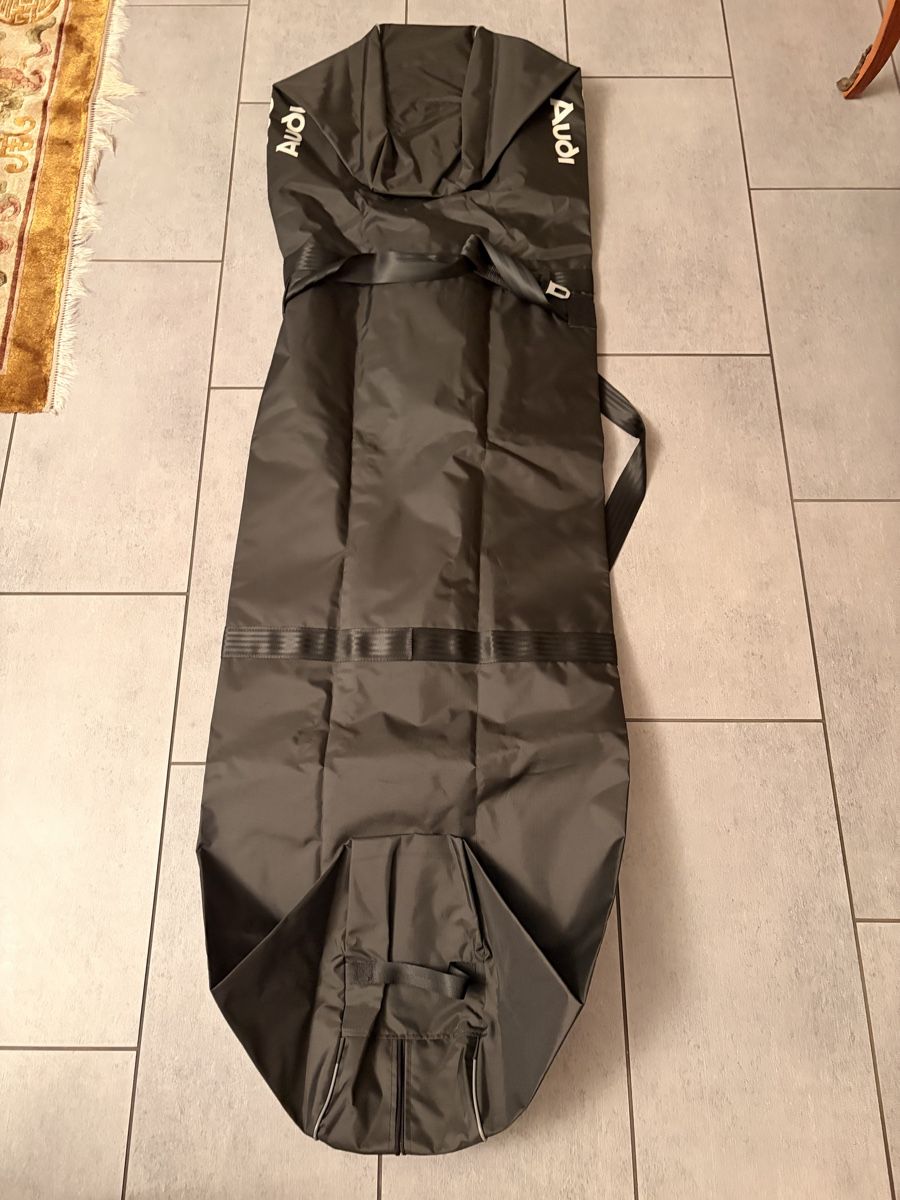 Audi Taschen: Audi Skisack Original & Neu – Neu (gemäss Beschreibung) aus Zürich von Skibum 1