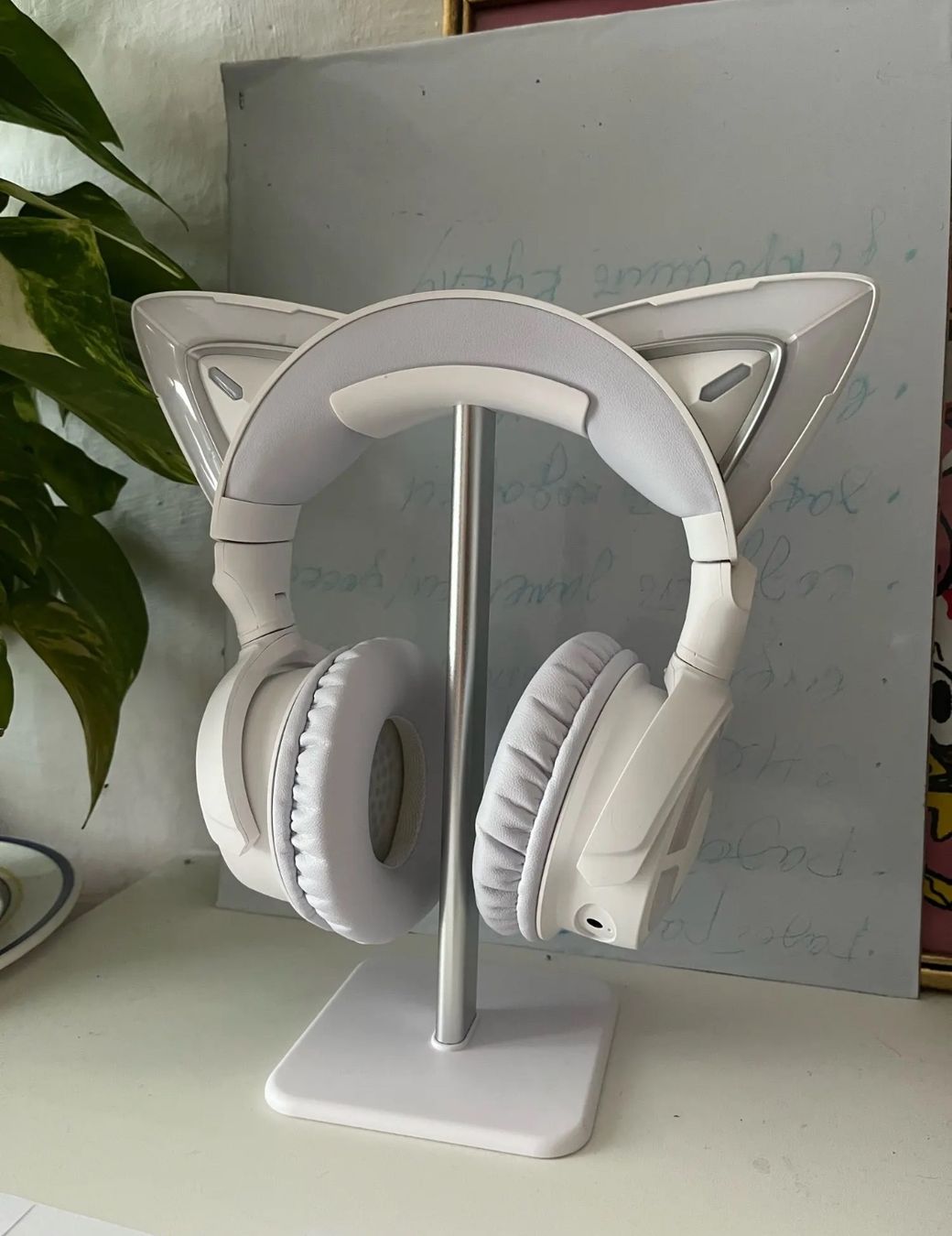 Altro in Decorazioni & Accessori: Headset Ständer | Kopfhörer Ständer Weiss – Nuovo e nell'imballaggio originale da Zürich venduto da swiss.tech 1