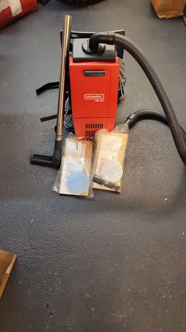 Cleanfix Aspirapolveri & Accessori: RÜCKENSTAUBSAUGER CLEANFIX RS 05 # TASKI WETROK NILFISK – Usato da Zürich venduto da 5183840711 3