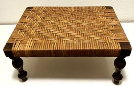 Möbel Schemel Tritthocker Holz braun massiv, Rattan alt rar