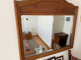 Miroirs avec cadre en bois 