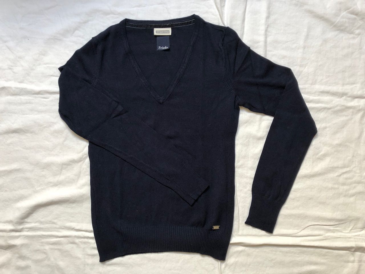 Maglioni & Felpe: Street One Damen-Pullover Frieda, dunkelblau, Gr. 36 – Usato da Basel venduto da Solaia28