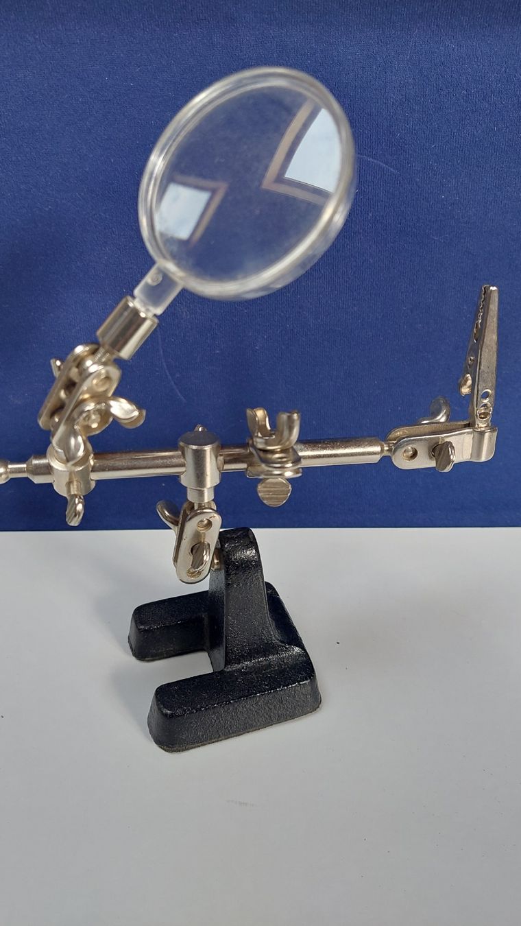 Tutti gli attrezzi: Support loupe – Usato da Marsens venduto da Jogowatchclock